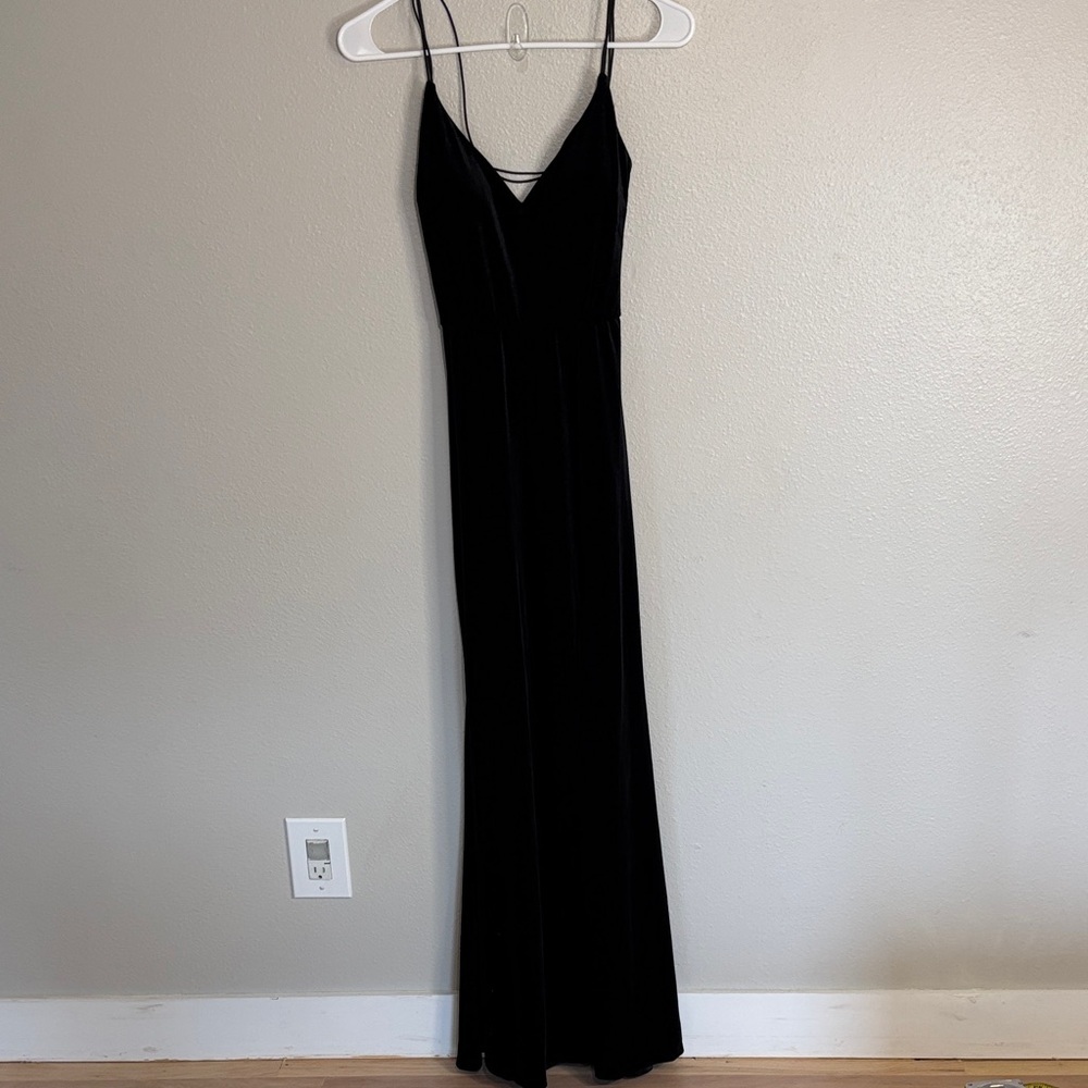 Windsor Black Velvet Dress -30sku